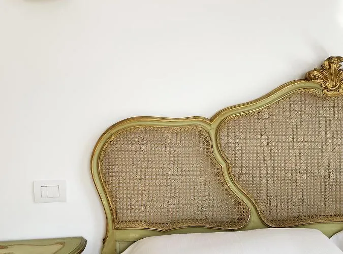 Isola - Smart 4* Mesyna